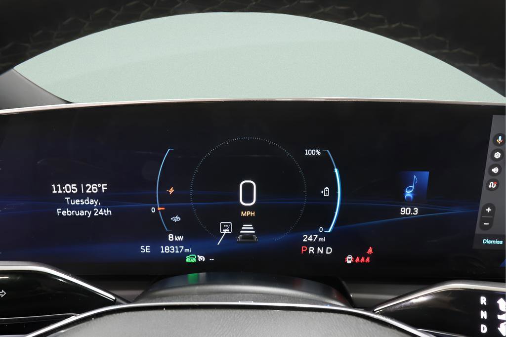 Used 2024 Cadillac Lyriq Tech image 13