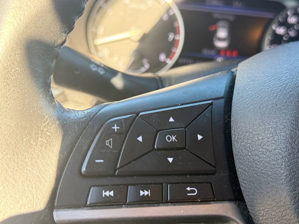 Used 2021 Nissan Sentra SV image 14