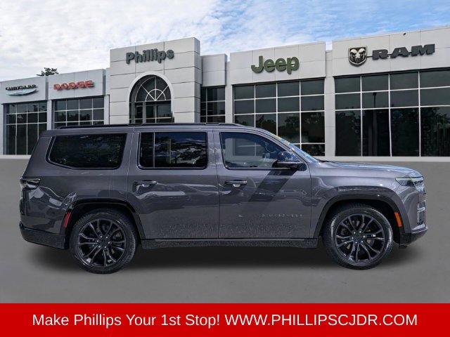Certified 2026 Jeep Grand Wagoneer Summit AWD/4WD image 2