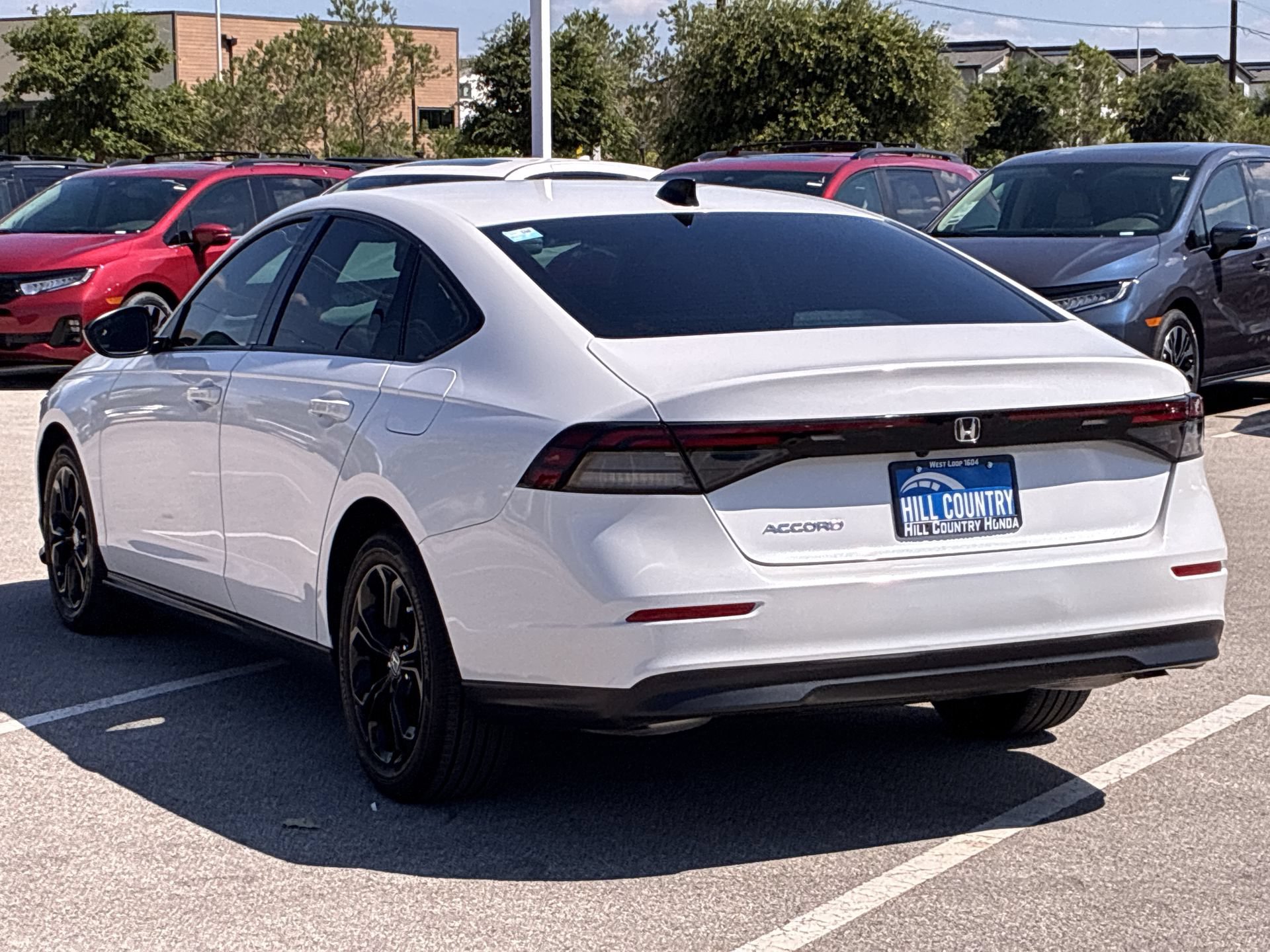Certified 2025 Honda Accord SE image 4