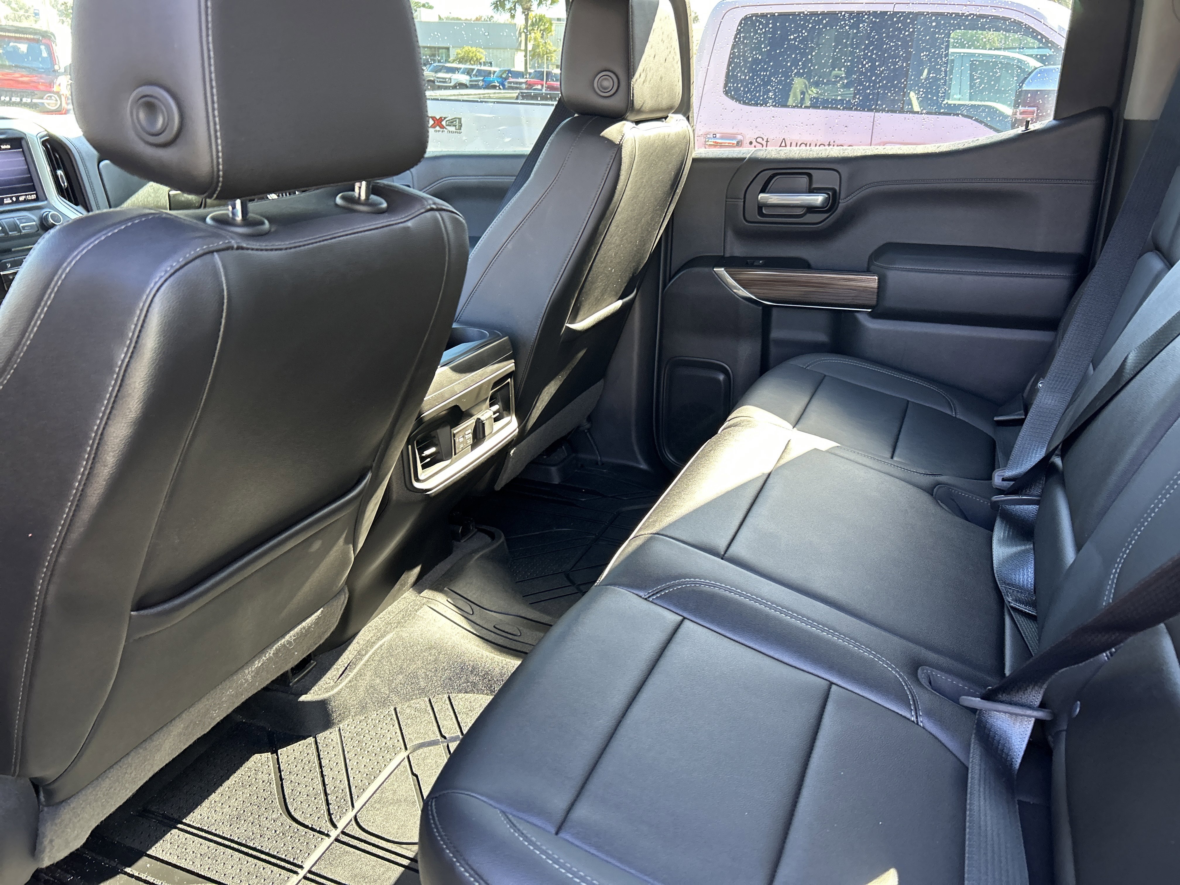 Used 2019 Chevrolet Silverado 1500 RST image 17