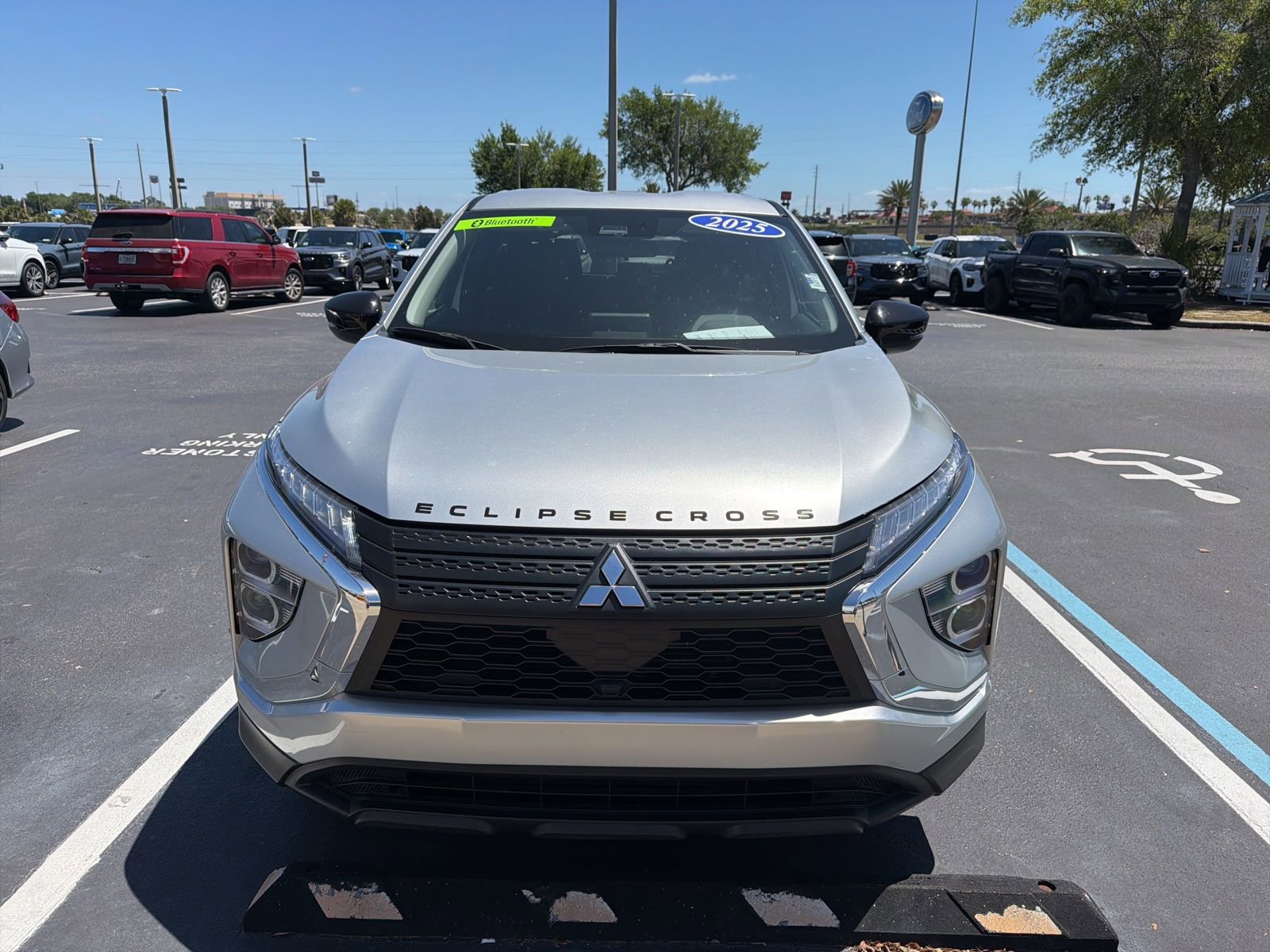 Used 2025 Mitsubishi Eclipse Cross LE image 14