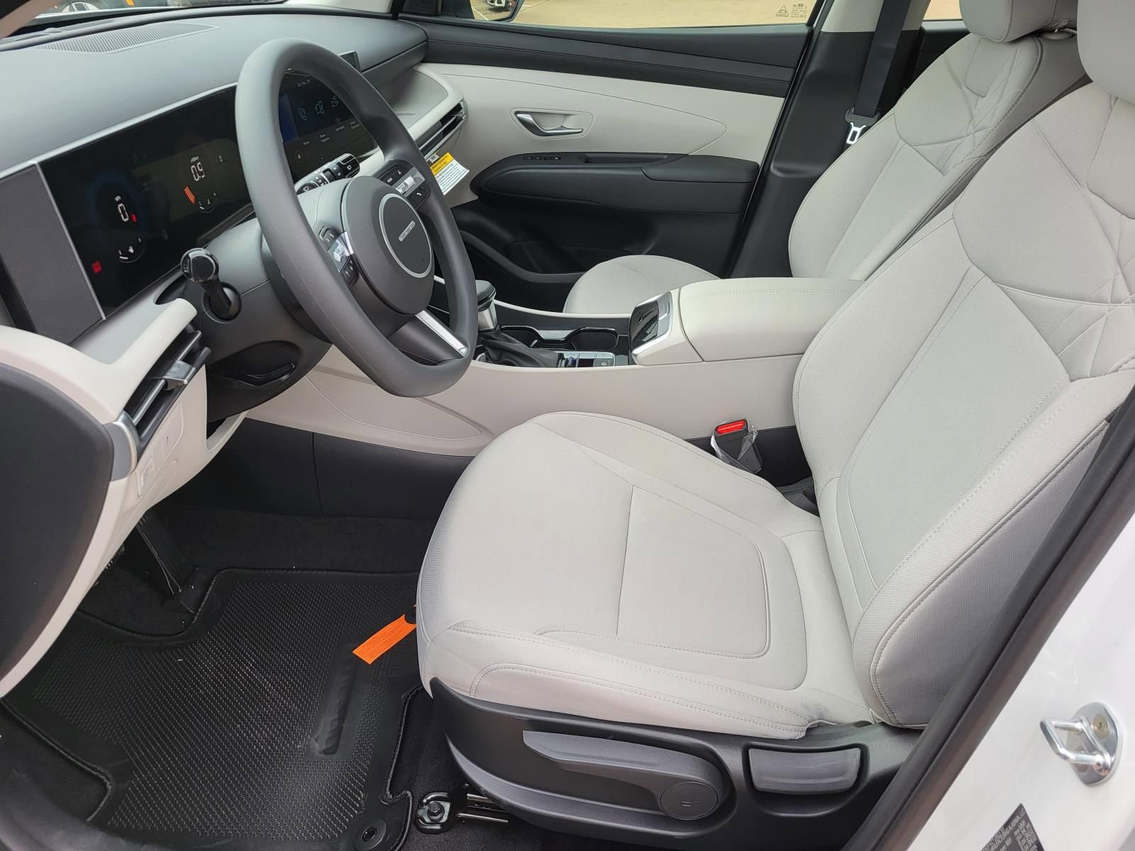 New 2026 Hyundai Tucson SE FWD image 14