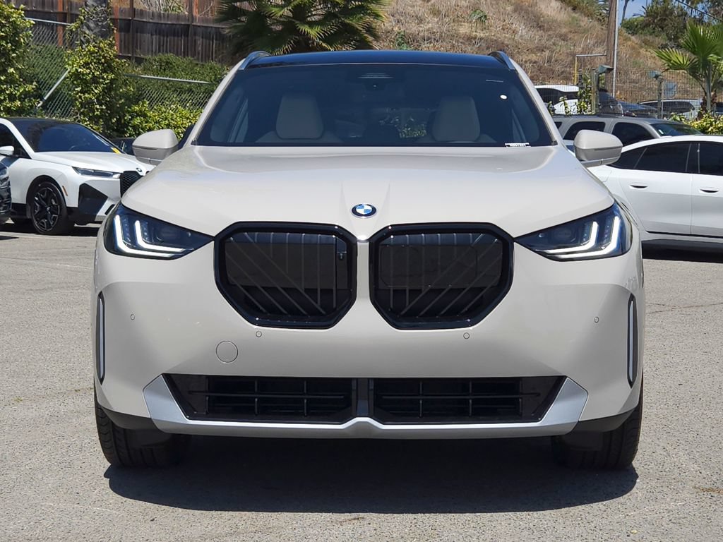 New 2026 BMW X3 xDrive30i w/ Premium Package AWD/4WD image 2