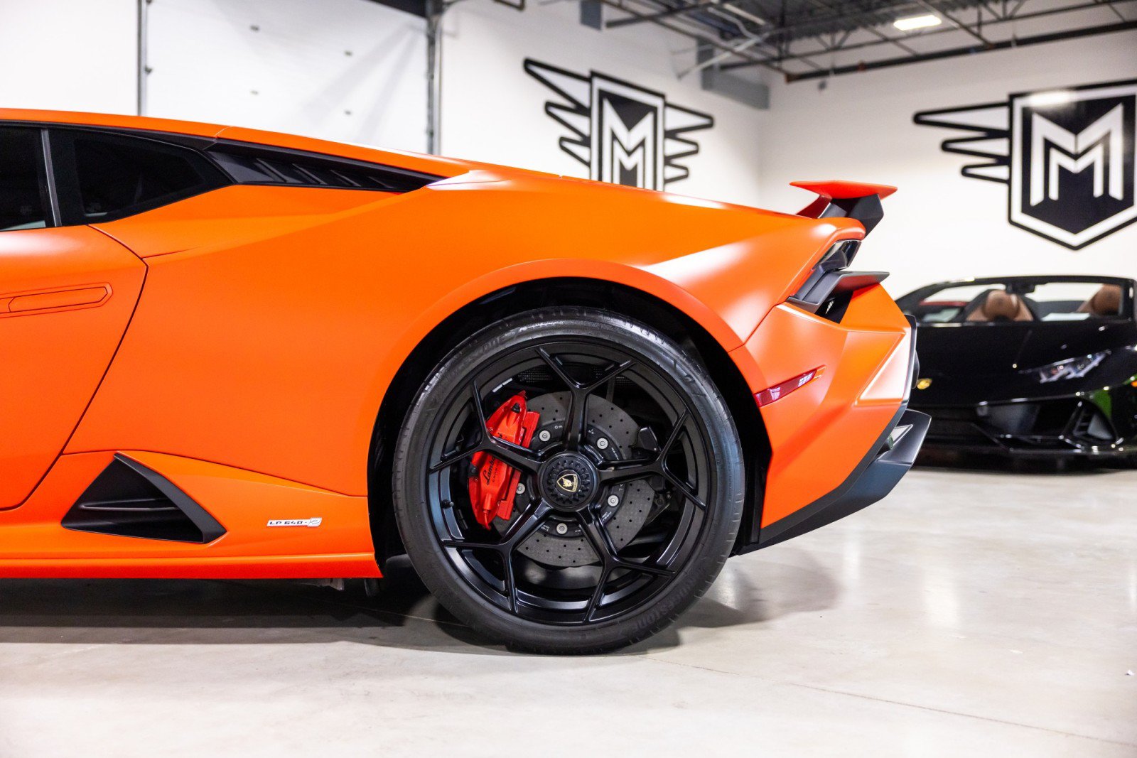 Used 2023 Lamborghini Huracan Tecnica RWD image 18