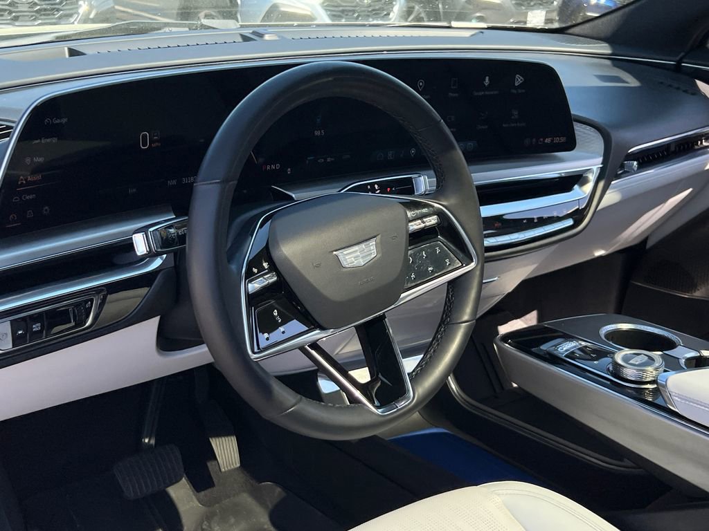Used 2024 Cadillac Lyriq Luxury image 34