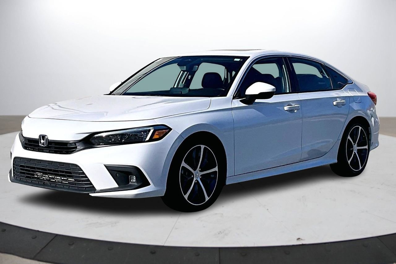 Used 2022 Honda Civic Touring image 4
