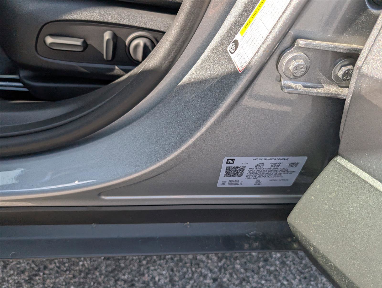 New 2026 Chevrolet Trax RS w/ Sunroof Package FWD image 11