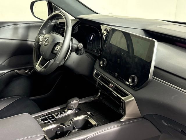Used 2023 Lexus RX 350 w/ Accessory Package (Z1) image 35