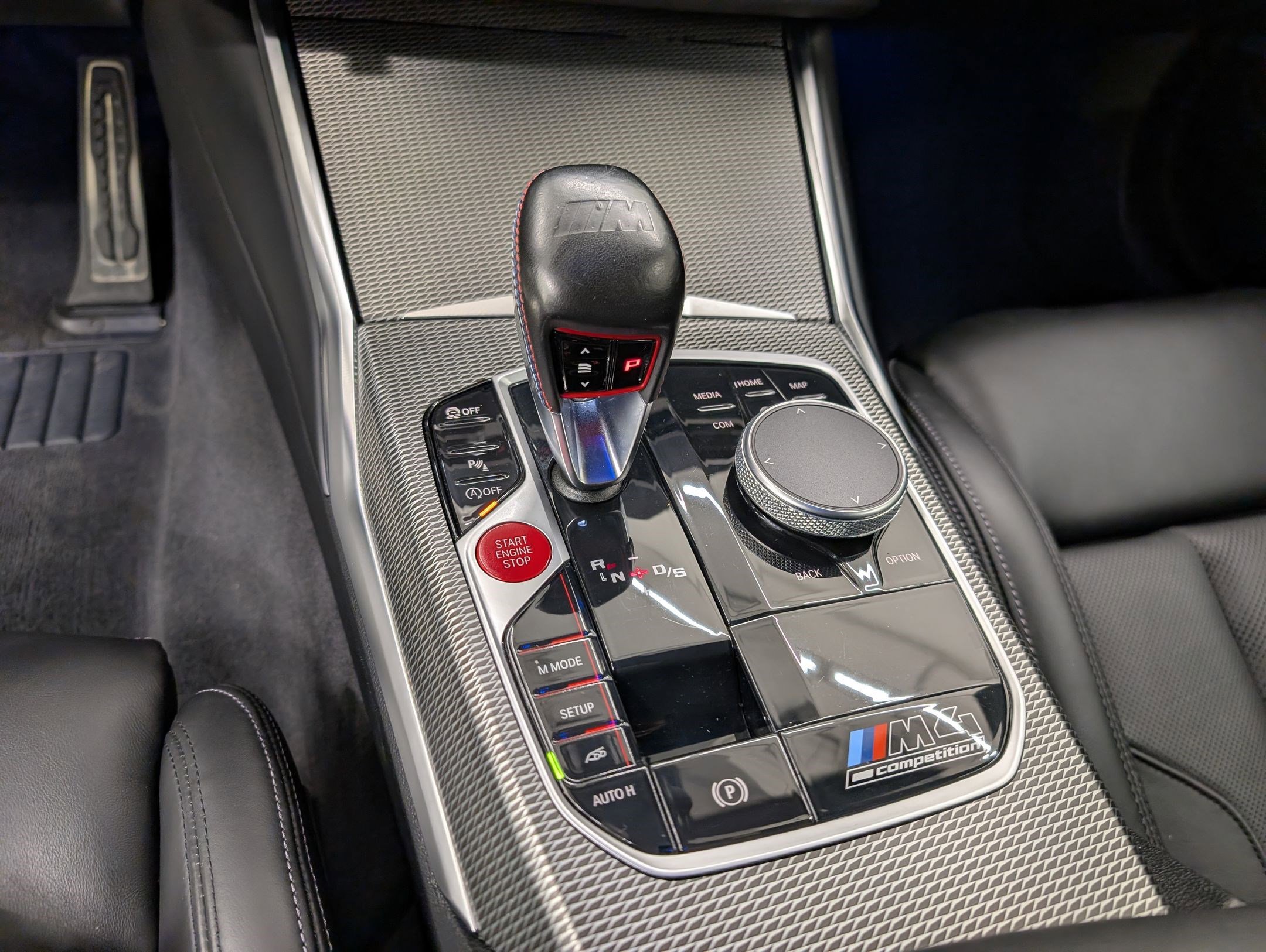 Used 2021 BMW M4 Competition w/ M Carbon Exterior Package image 17