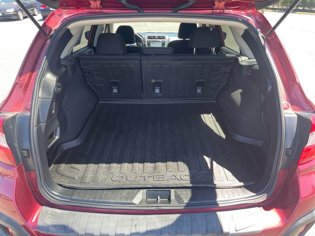 Used 2019 Subaru Outback 2.5i Premium AWD/4WD image 17