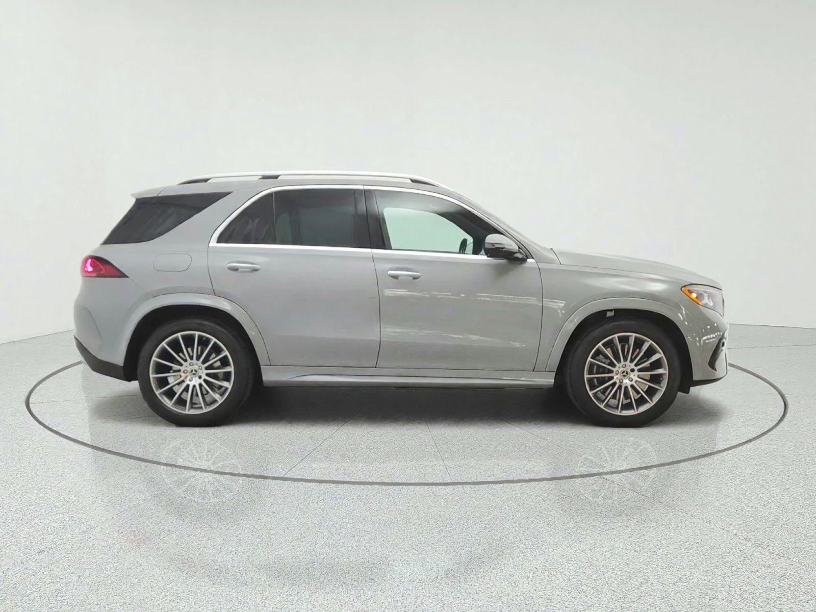 New 2027 Mercedes-Benz GLE 450 4MATIC image 4