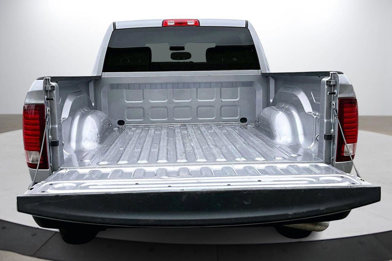 Used 2024 RAM 1500 Classic Warlock AWD/4WD image 24