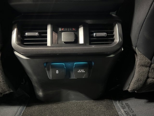 Used 2023 Ford F150 Lariat w/ Equipment Group 502A High image 12