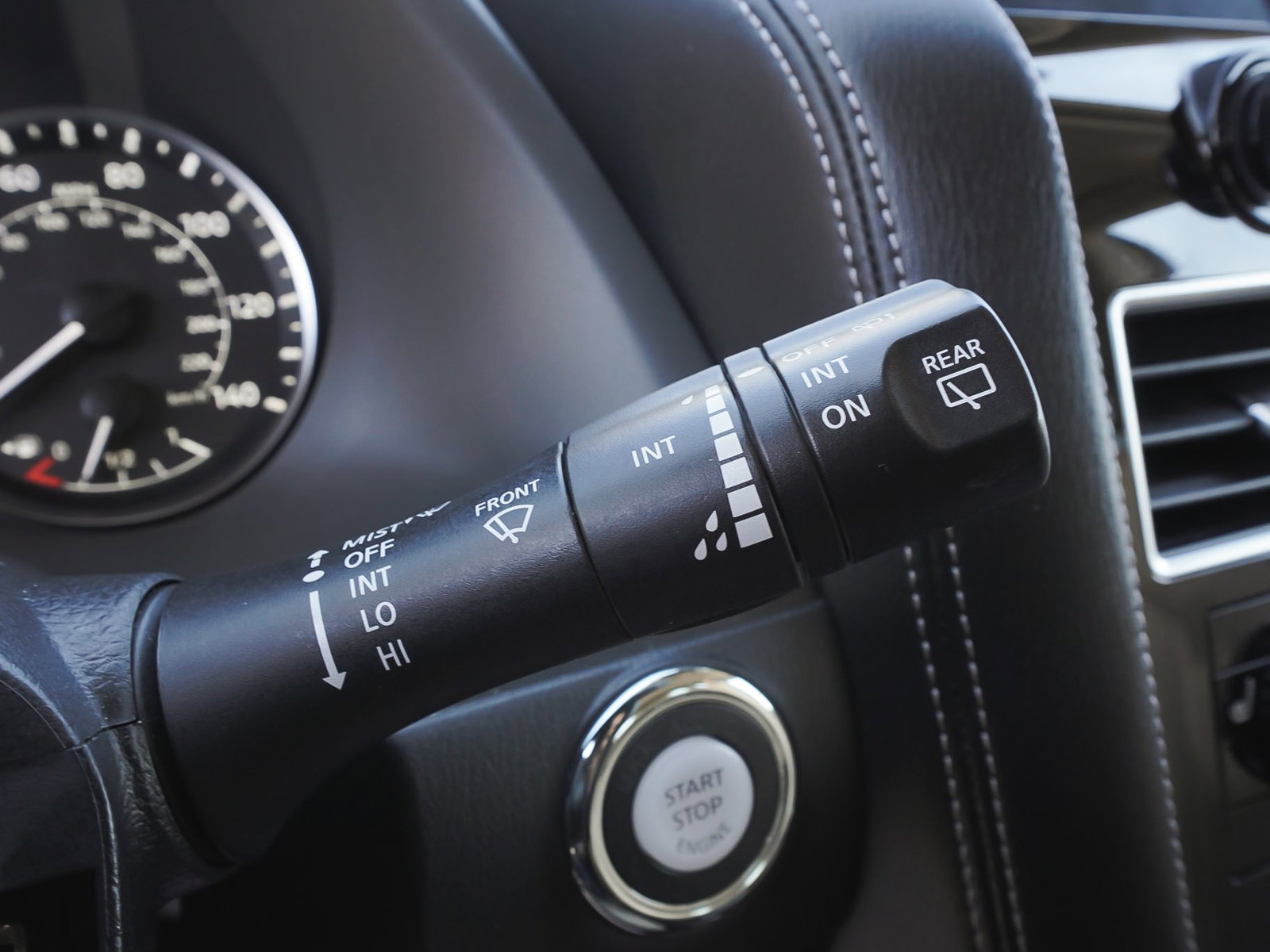 Used 2024 Nissan Armada SL w/ Cargo Package image 22