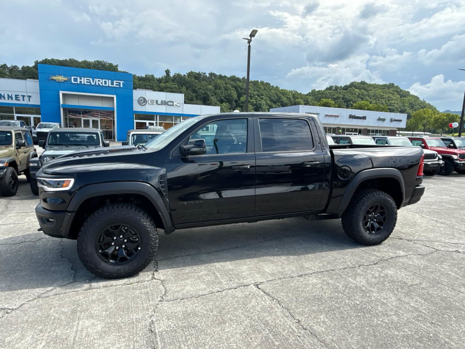 New 2026 RAM 1500 RHO AWD/4WD video 2