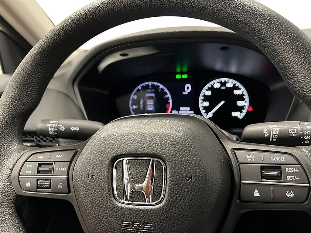 Used 2025 Honda HR-V LX image 22