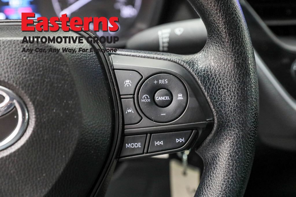 Used 2024 Toyota Corolla LE image 29