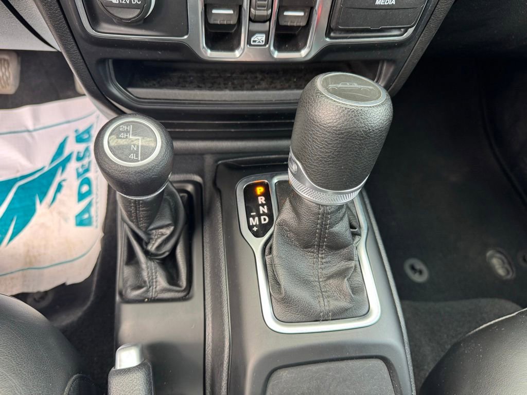 Used 2020 Jeep Gladiator Sport w/ Quick Order Package 24S AWD/4WD image 16