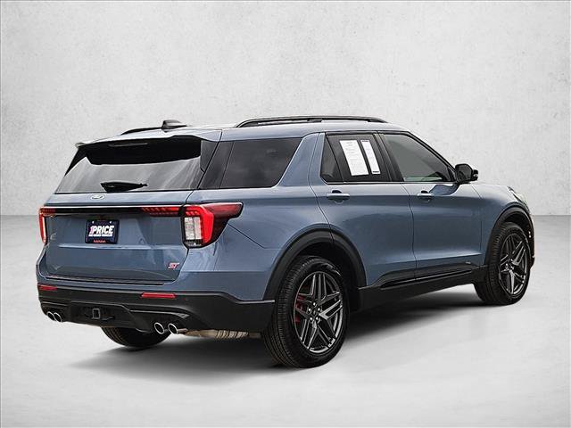 Used 2025 Ford Explorer ST AWD/4WD image 5