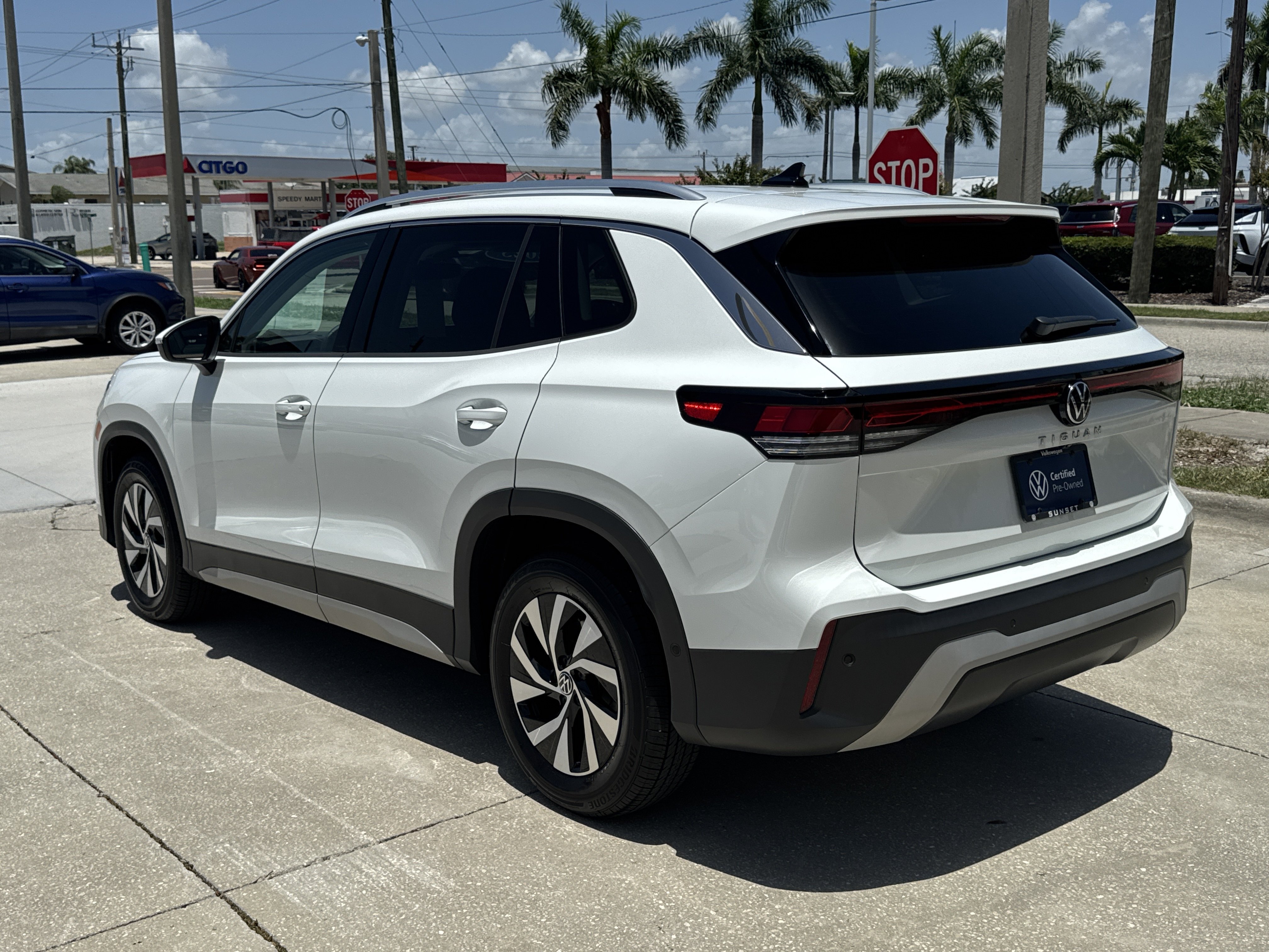 Certified 2025 Volkswagen Tiguan S FWD image 6