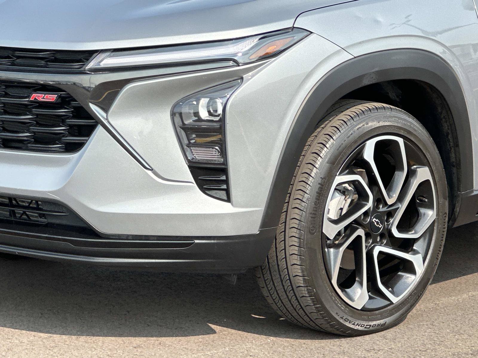 Certified 2024 Chevrolet Trax RS w/ Driver Confidence Package FWD image 7