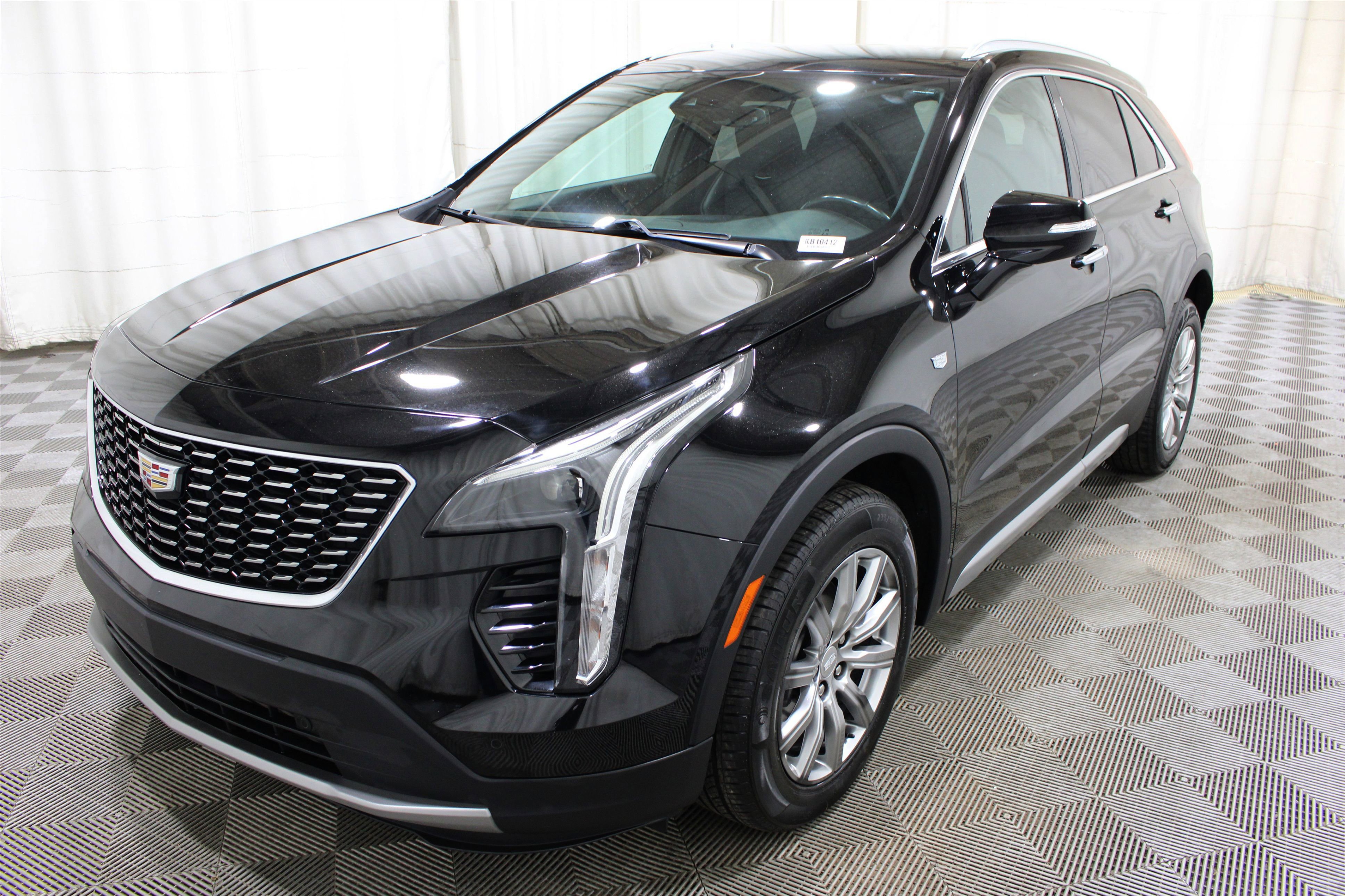 Used 2021 Cadillac XT4 Premium Luxury image 34