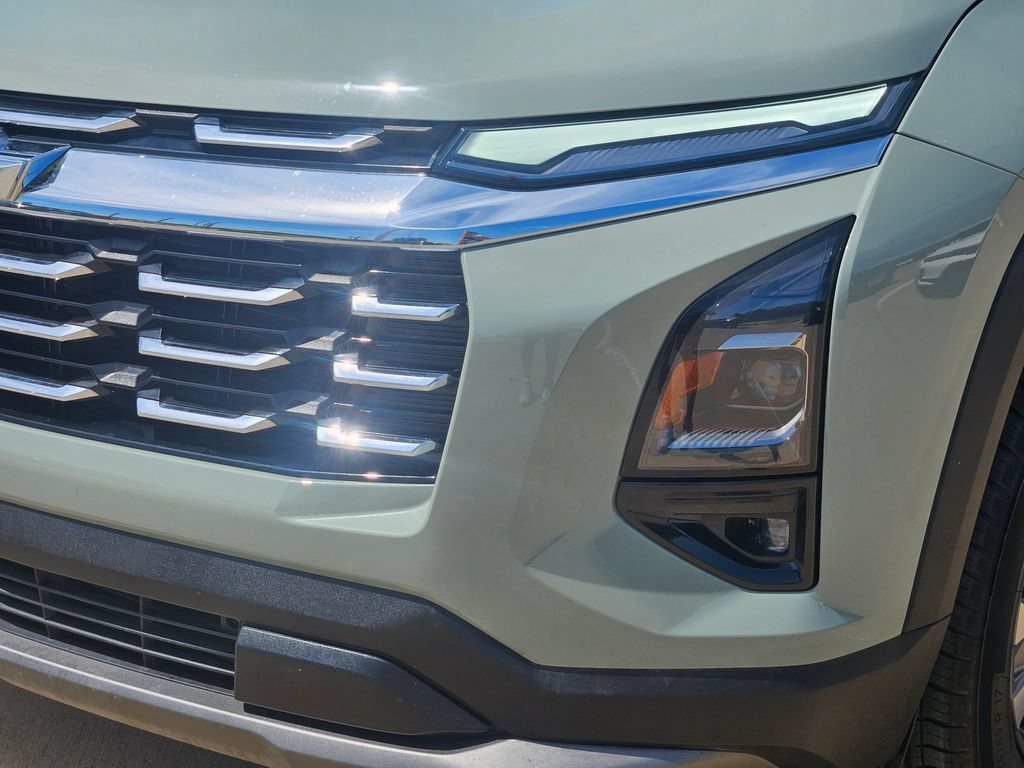 Used 2025 Chevrolet Equinox LT w/ Convenience Package II AWD/4WD image 12