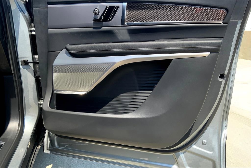 New 2026 Cadillac Vistiq Sport image 33