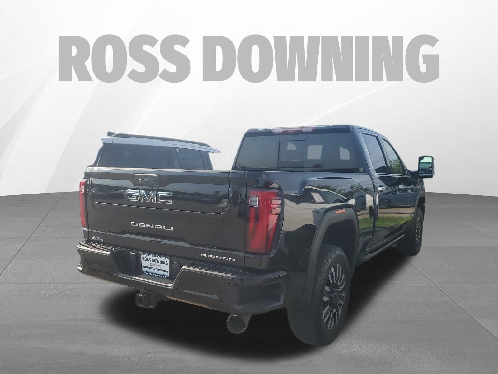 Used 2025 GMC Sierra 2500 Denali Ultimate w/ Max Trailering Package AWD/4WD image 4