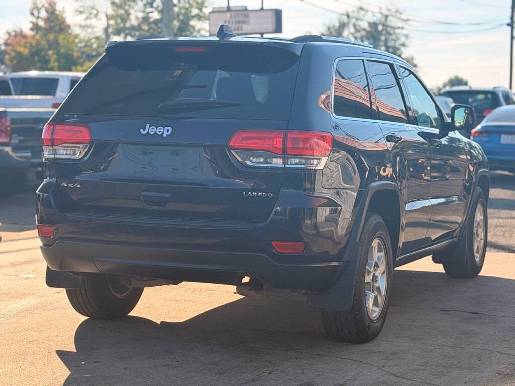 Used 2016 Jeep Grand Cherokee Laredo w/ Quick Order Package 23E AWD/4WD image 7