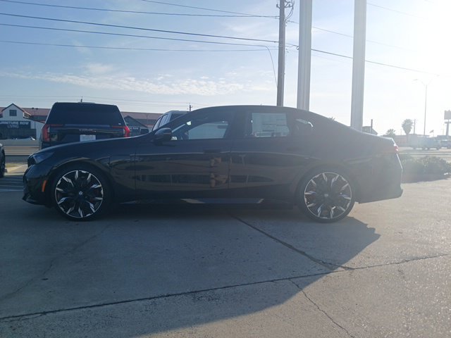 New 2027 BMW 550e xDrive AWD/4WD image 6