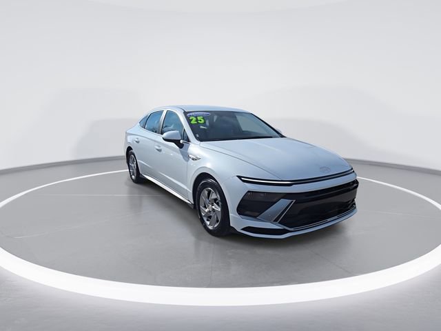 Used 2025 Hyundai Sonata SE FWD video 2