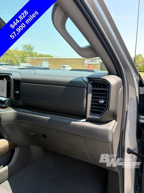 Used 2024 Chevrolet Silverado 1500 LT Trail Boss w/ Convenience Package II AWD/4WD image 32