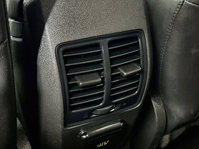 Used 2019 Ford Escape Titanium FWD image 38