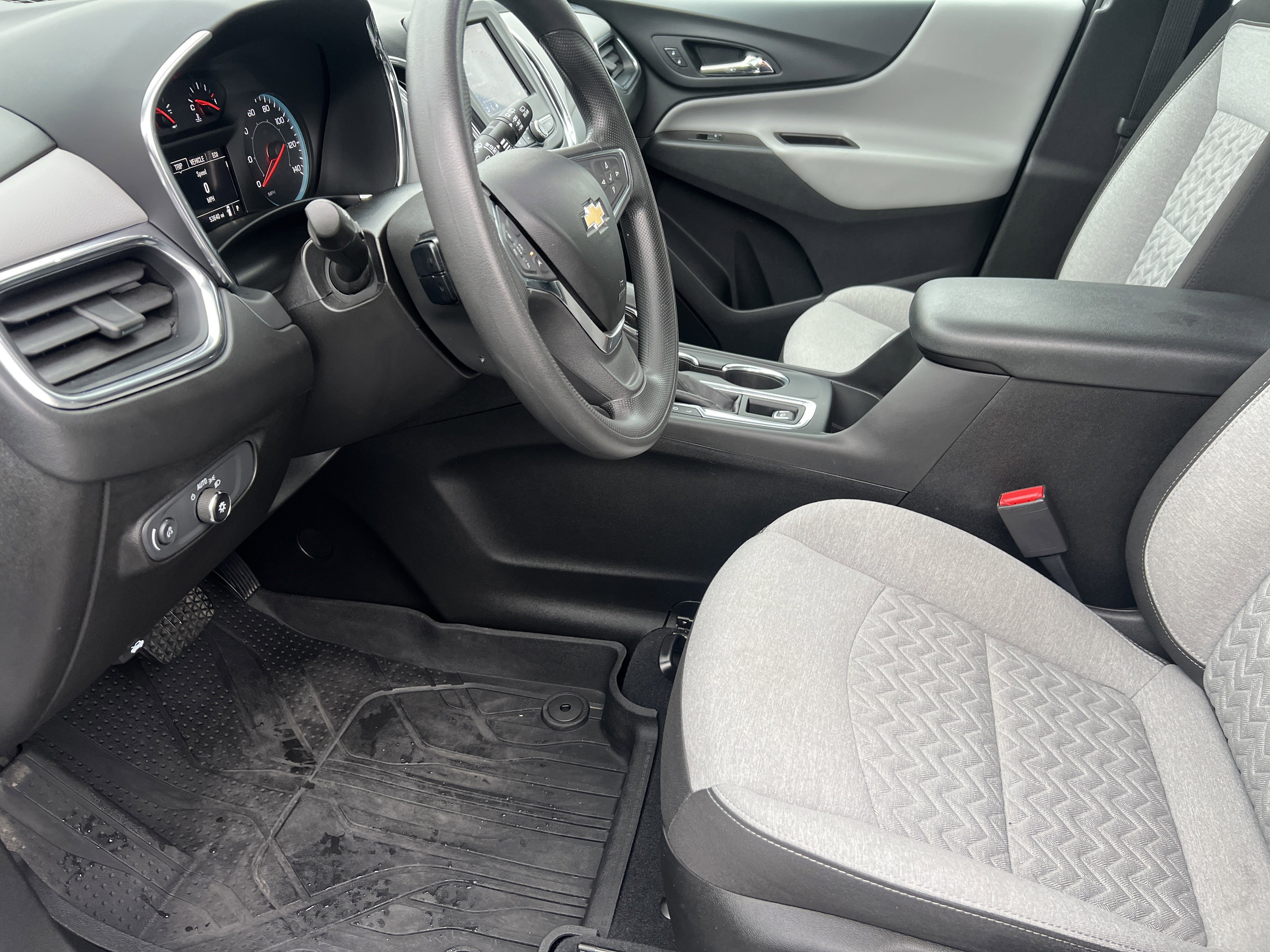 Certified 2022 Chevrolet Equinox LS w/ LPO, Floor Liner Package image 14