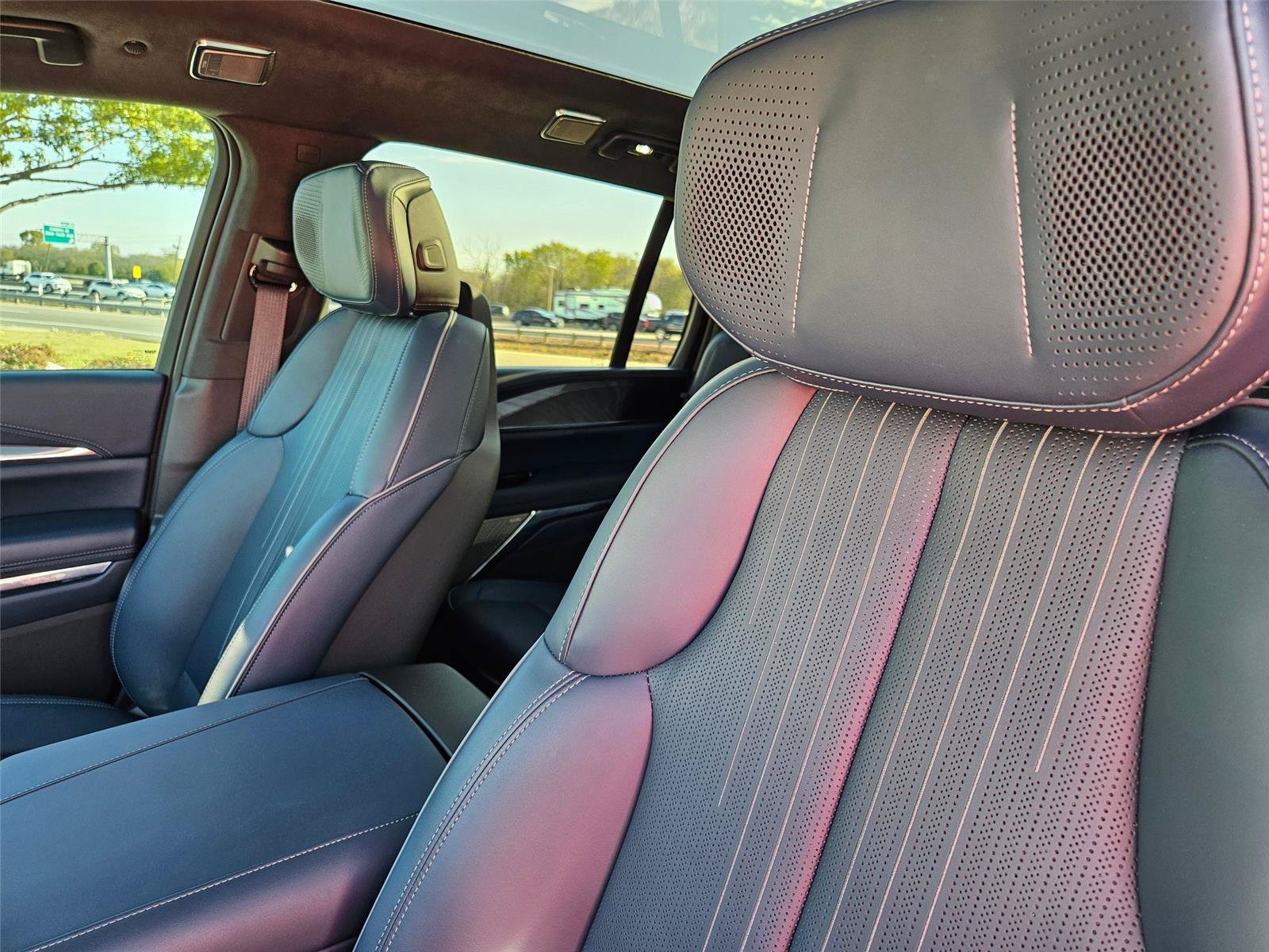 New 2025 Cadillac Escalade IQ Sport 2 AWD/4WD image 12
