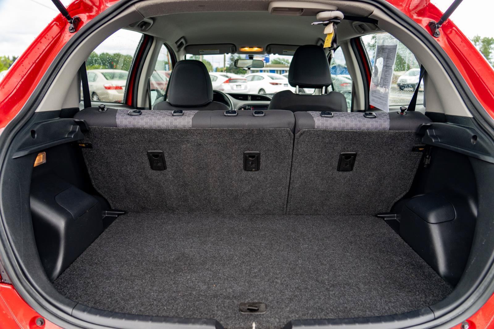 Used 2015 Toyota Yaris L FWD image 29