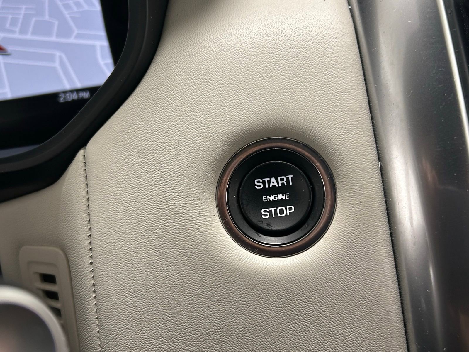 Used 2023 Land Rover Discovery HSE R-Dynamic image 15