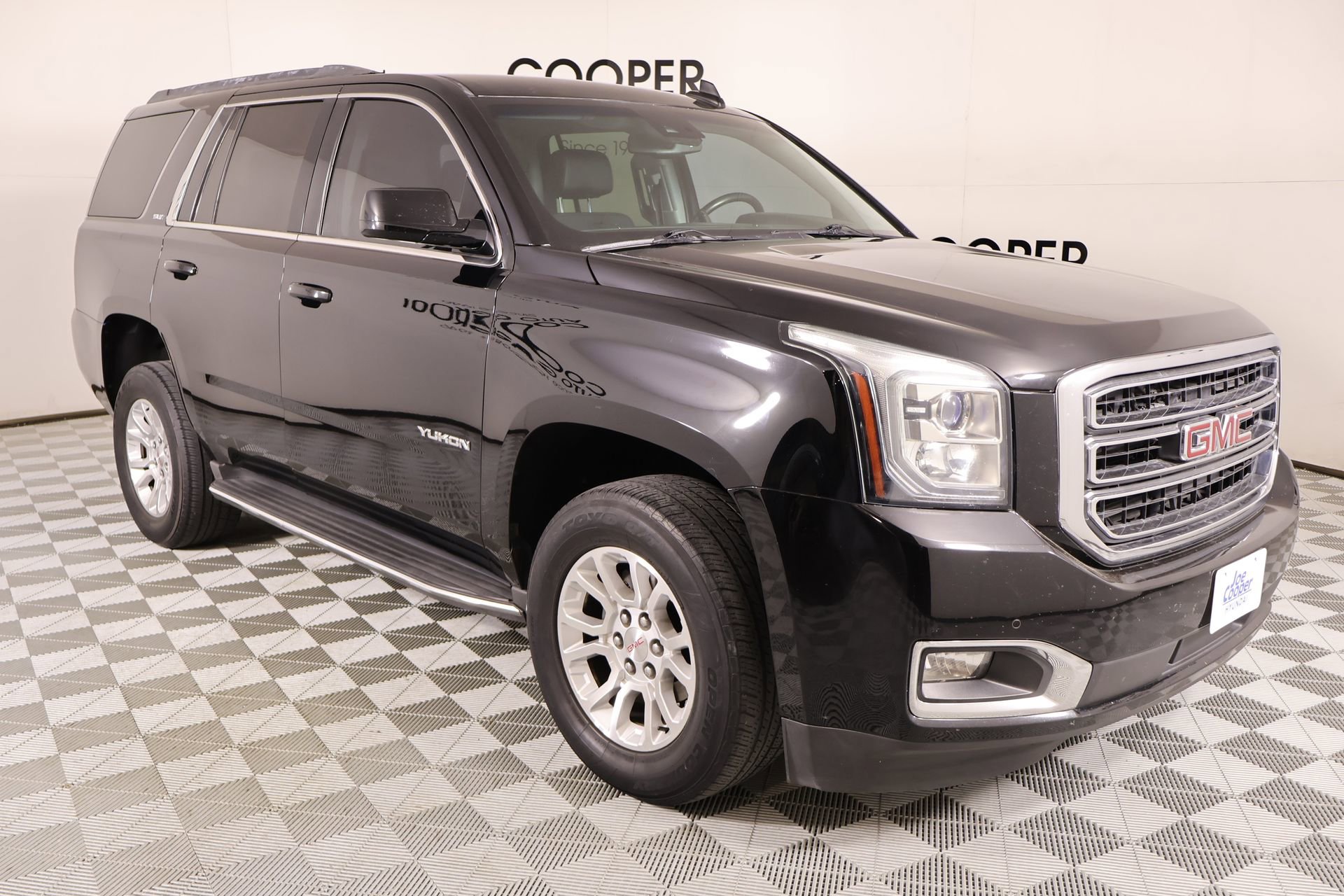 Used 2017 GMC Yukon SLT