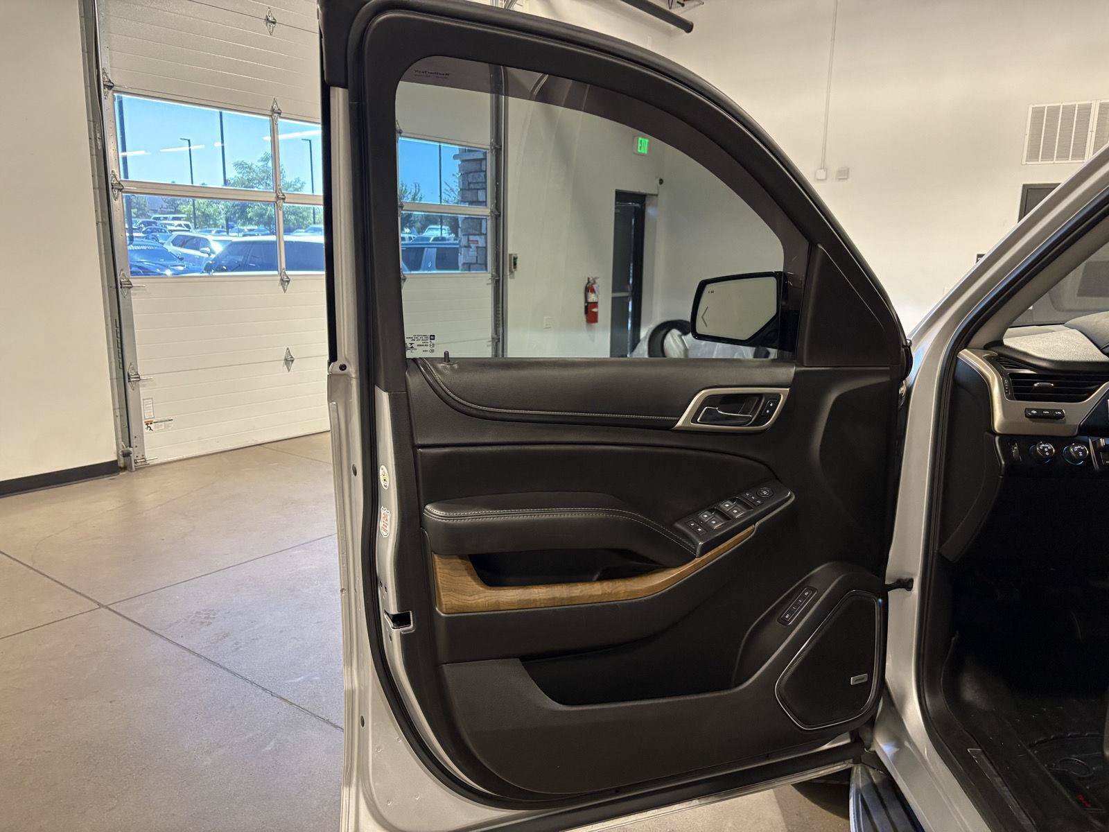 Used 2018 GMC Yukon Denali AWD/4WD image 28