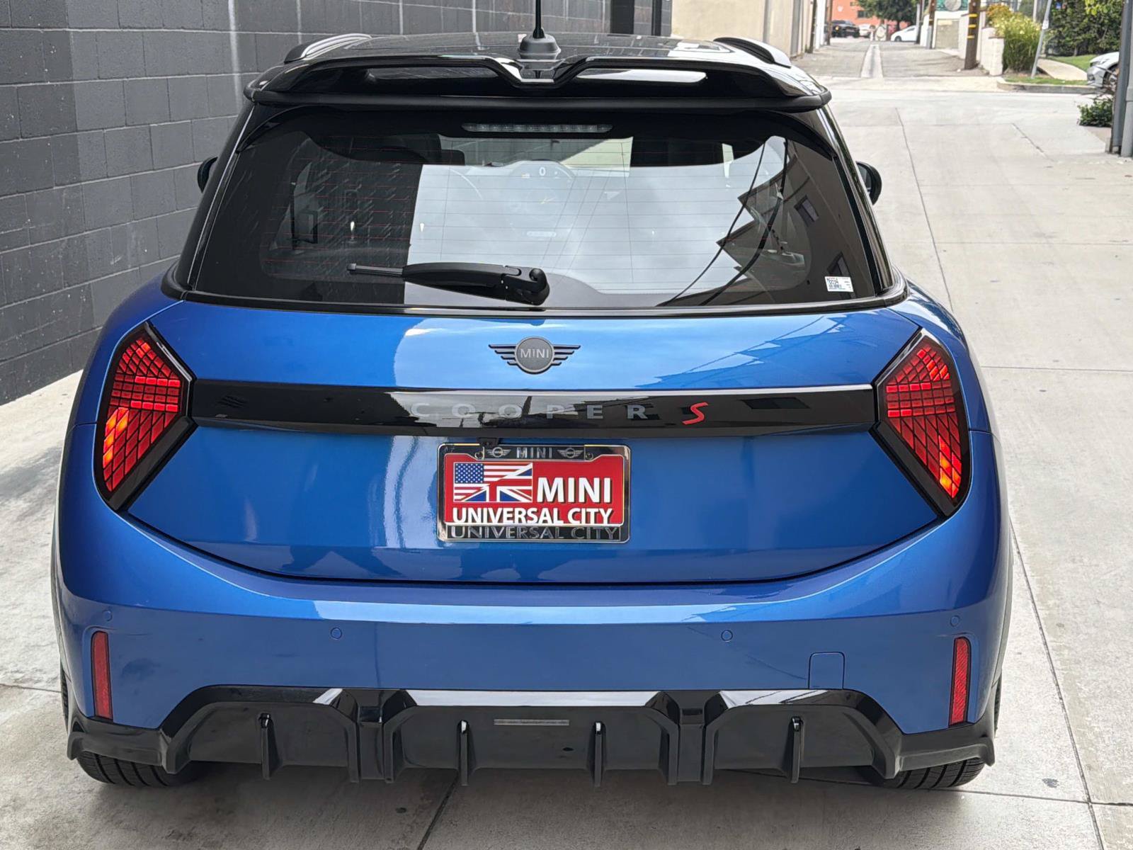 Used 2026 MINI Cooper S FWD image 4