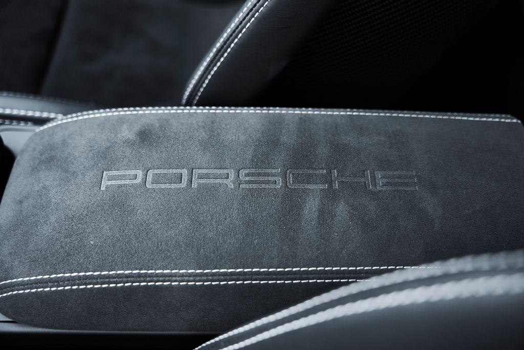 Used 2025 Porsche 911 GT3 RWD image 61