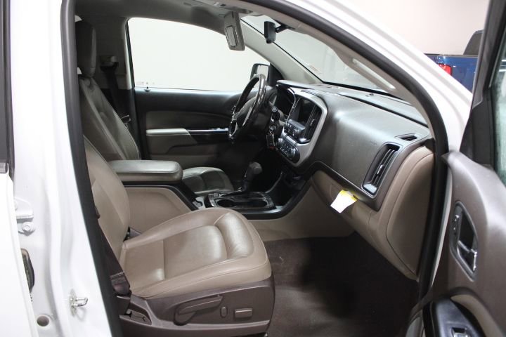 Used 2020 GMC Canyon SLT w/ Driver Alert Package image 11