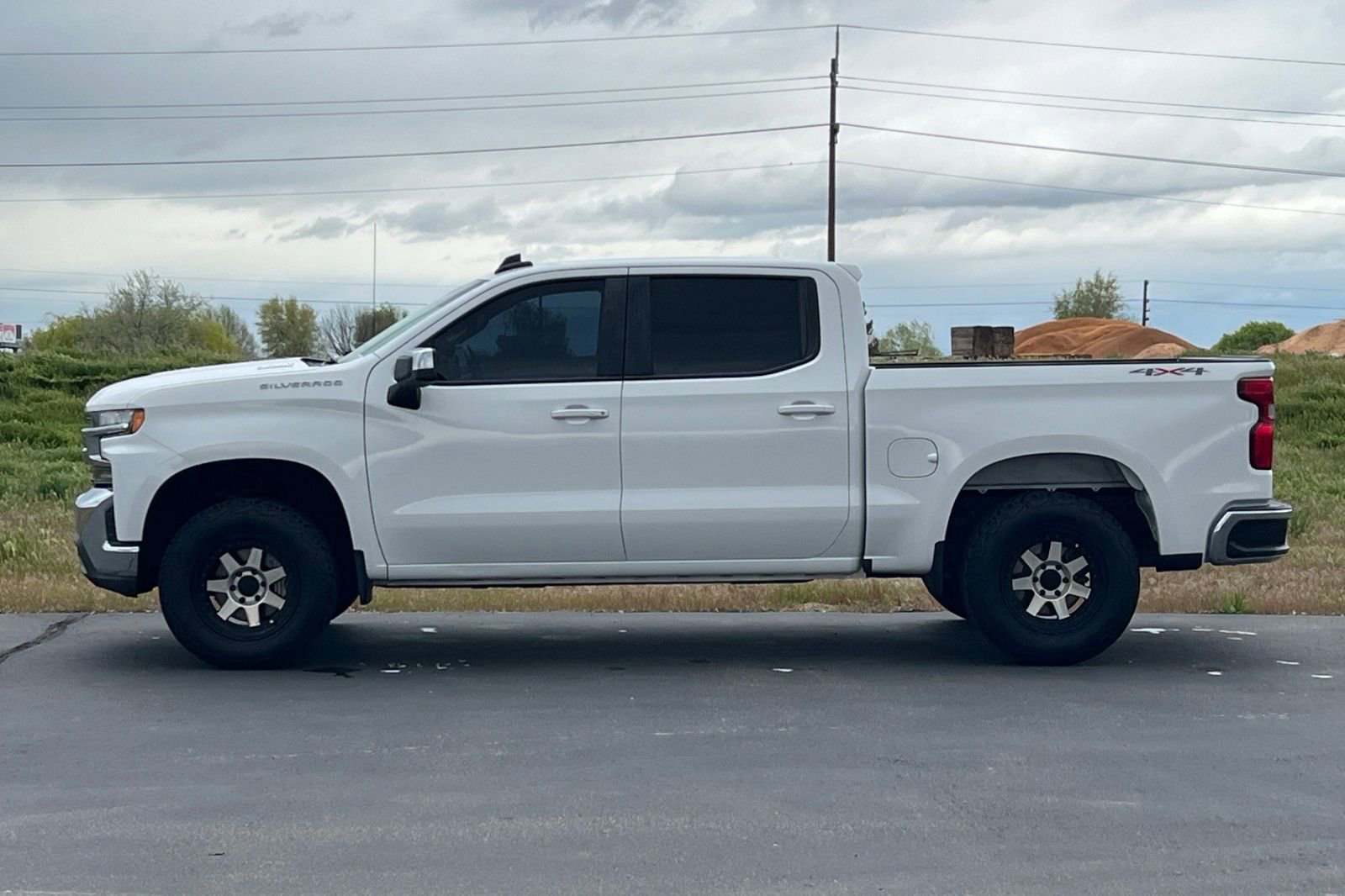 Used 2021 Chevrolet Silverado 1500 LT AWD/4WD image 7
