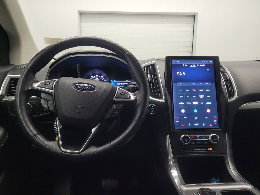 Used 2024 Ford Edge Titanium image 22