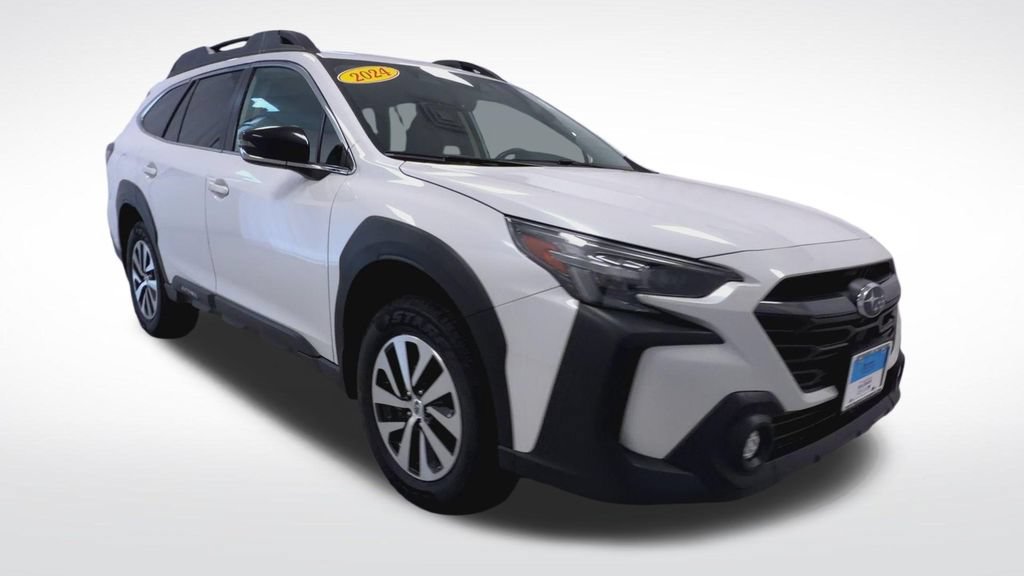 Used 2024 Subaru Outback Premium AWD/4WD image 2