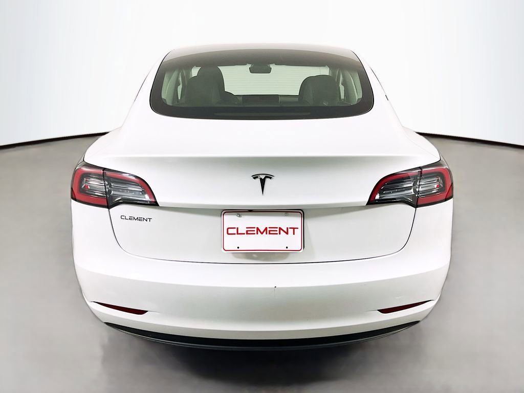 Used 2023 Tesla Model 3 Standard Range image 8