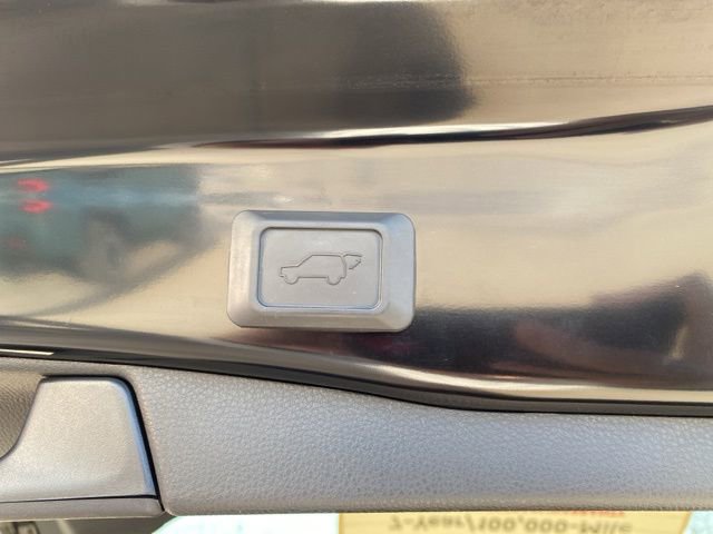 Certified 2024 Toyota RAV4 SE w/ Convenience Package image 5