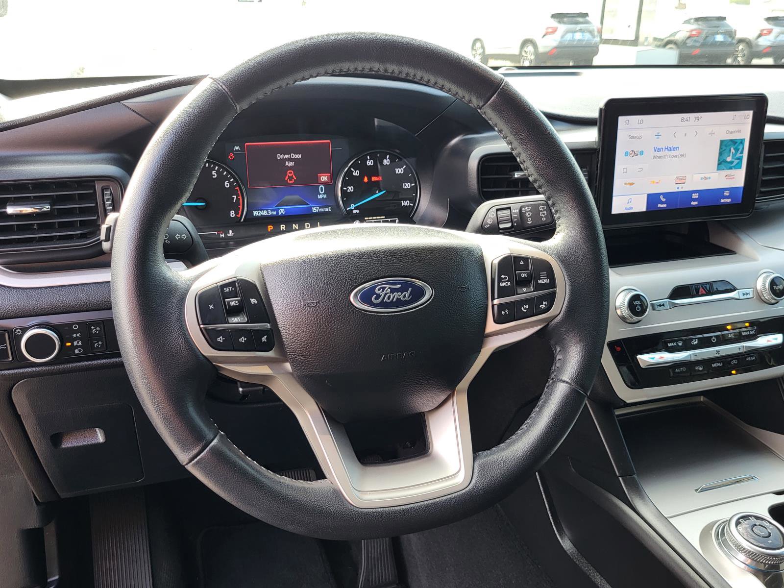 Used 2023 Ford Explorer XLT image 21